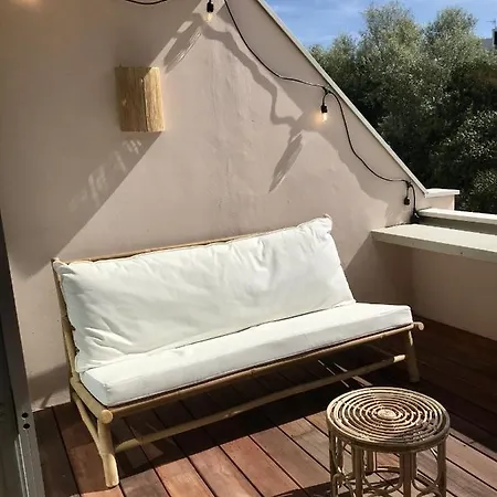 Daire T2 Avec Terrasse 100m Plage, Proche Centre-ville La Rochelle (Charente-Maritime)